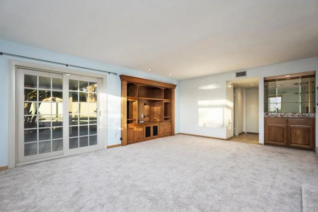 9802 LYNCAROL DR, La Mesa, CA 91941