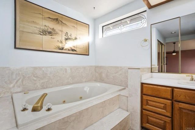 9802 LYNCAROL DR, La Mesa, CA 91941