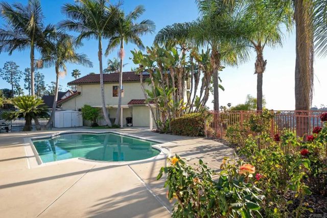 9802 LYNCAROL DR, La Mesa, CA 91941