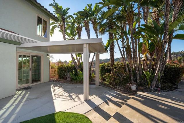 9802 LYNCAROL DR, La Mesa, CA 91941