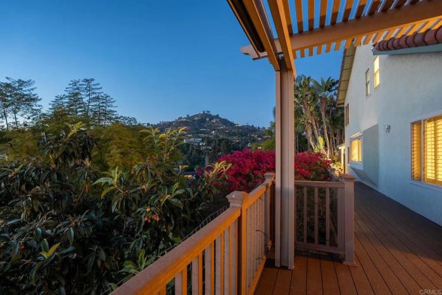 9802 LYNCAROL DR, La Mesa, CA 91941