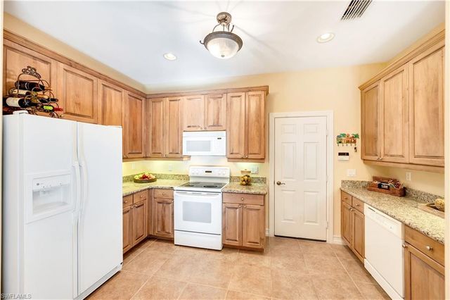 2654 Bolero DR 8-1, Naples, FL 34109