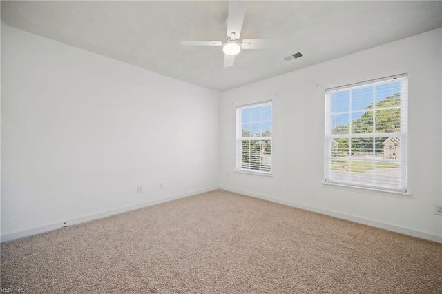 237 Castleberry DR, Chesapeake, VA 23322