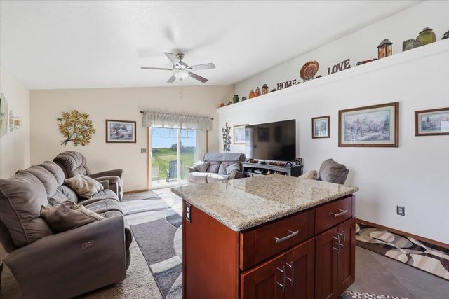 4714 E 15th Ave, Spokane Valley, WA 99212