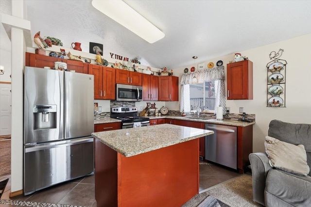 4714 E 15th Ave, Spokane Valley, WA 99212