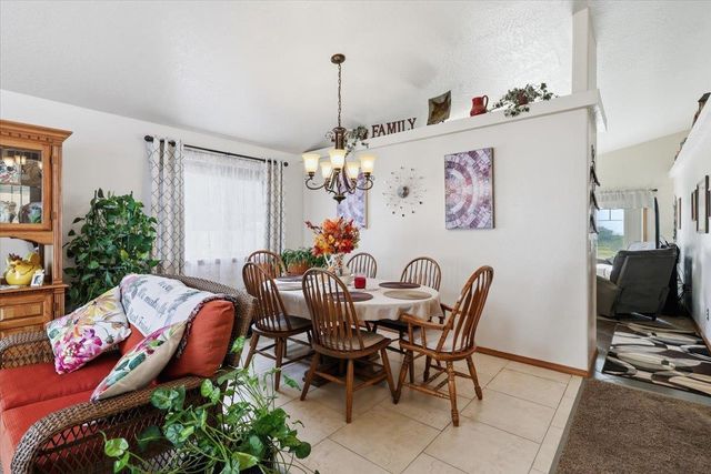 4714 E 15th Ave, Spokane Valley, WA 99212