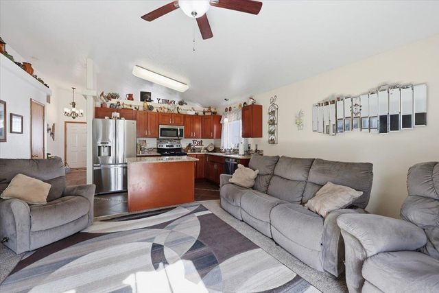 4714 E 15th Ave, Spokane Valley, WA 99212