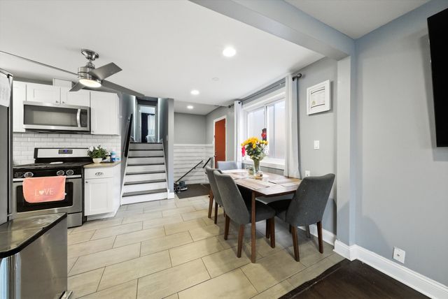 4412 S Leamington Avenue, Chicago, IL 60638