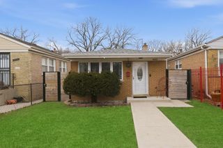 4412 S Leamington Avenue, Chicago, IL 60638