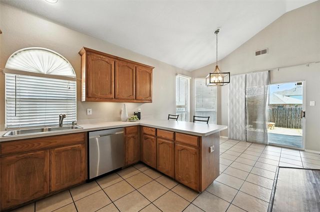 12500 Cottageville Lane, Fort Worth, TX 76244