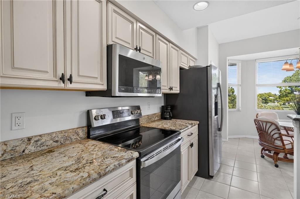 9350 Highland Woods BLVD 4405, BONITA SPRINGS, FL 34135 — photo 4