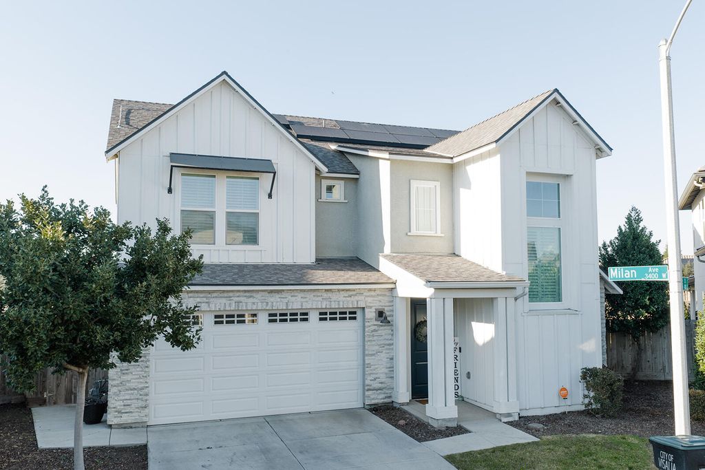 4407 S Ernest Street, Visalia, CA 93277