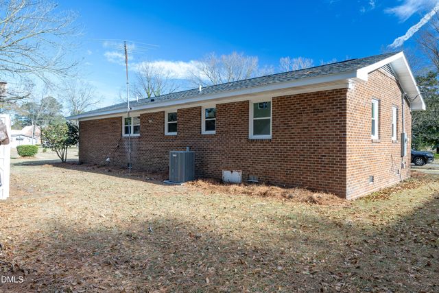 207 Jordan Street, Warsaw, NC 28398