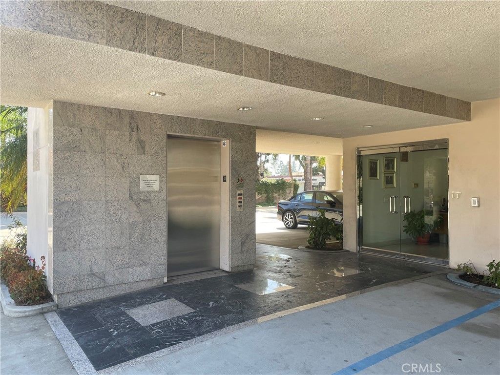 13405 Artesia 204, Cerritos, CA 90703 — photo 2