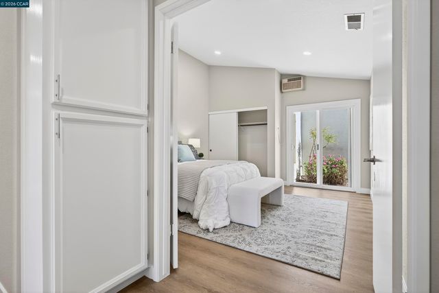 2413 Christian Ct, Pinole, CA 94564