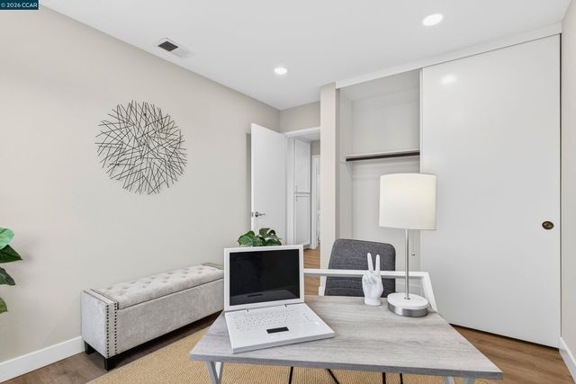 2413 Christian Ct, Pinole, CA 94564