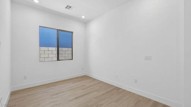 379 Tigullio Avenue, Henderson, NV 89011