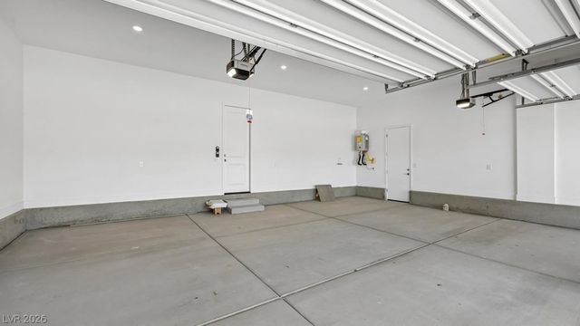379 Tigullio Avenue, Henderson, NV 89011