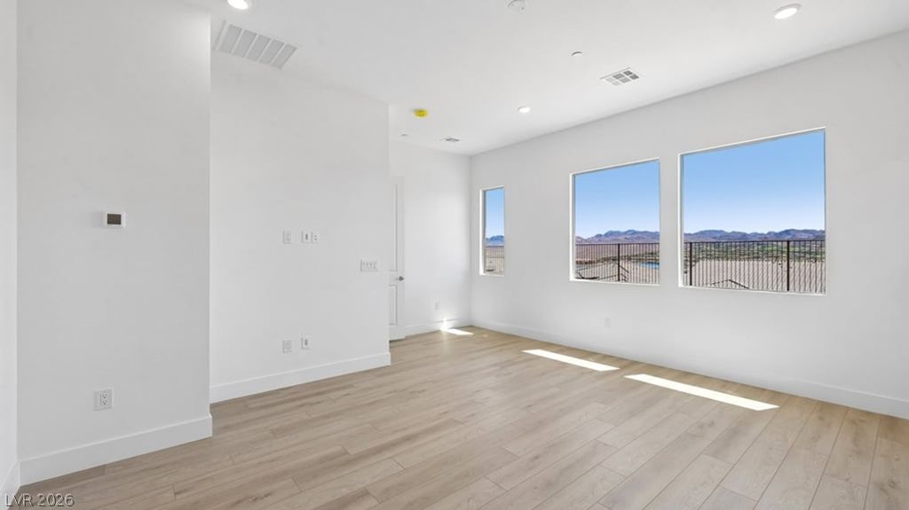 379 Tigullio Avenue, Henderson, NV 89011 — photo 4