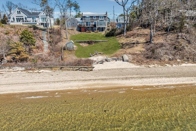 65 Lewis Point Road, Buzzards Bay, MA 02532