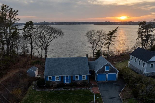 65 Lewis Point Road, Buzzards Bay, MA 02532