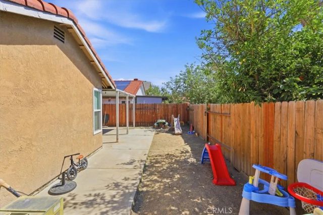 145 Appletree Drive, Perris, CA 92571