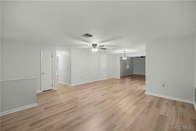 653 W Buttonbush Drive, Beverly Hills, FL 34465