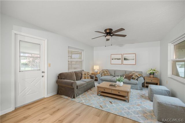 653 W Buttonbush Drive, Beverly Hills, FL 34465