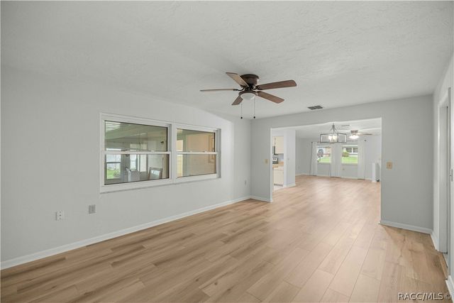 653 W Buttonbush Drive, Beverly Hills, FL 34465