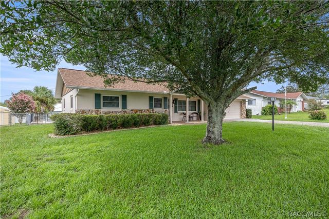 653 W Buttonbush Drive, Beverly Hills, FL 34465