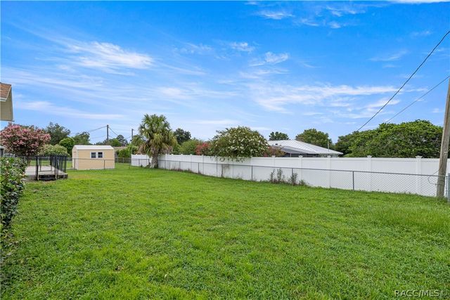 653 W Buttonbush Drive, Beverly Hills, FL 34465