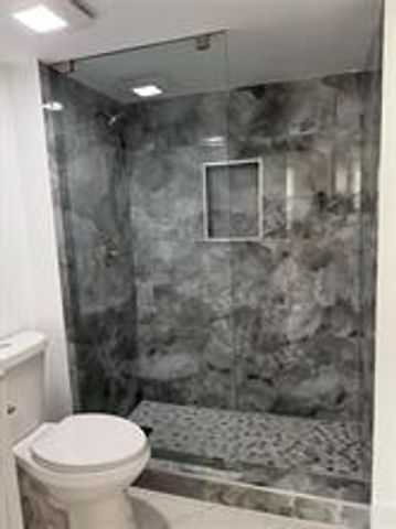 111 ROYAL PARK Drive 3A, Oakland Park, FL 33309