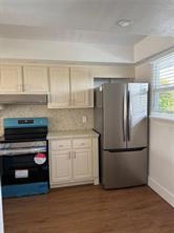 111 ROYAL PARK Drive 3A, Oakland Park, FL 33309