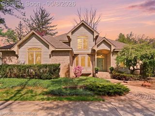 6512 White Lake Road, Clarkston, MI 48346