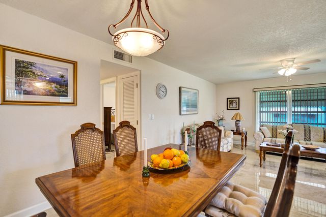 201 Bayview Avenue D, Boynton Beach, FL 33435