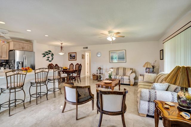 201 Bayview Avenue D, Boynton Beach, FL 33435