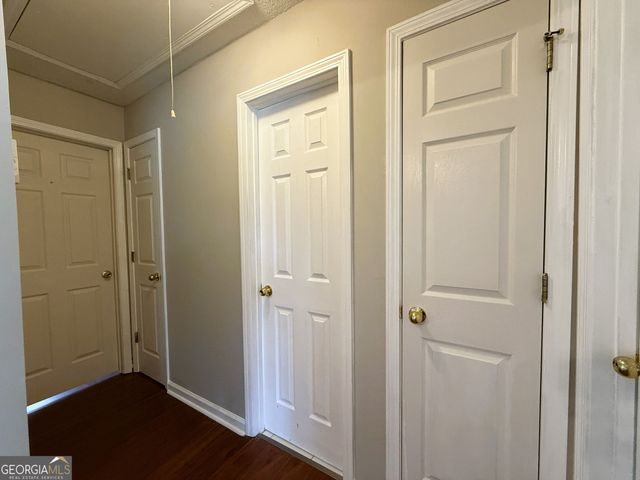 5609 Eagles Feather Lane, Riverdale, GA 30274