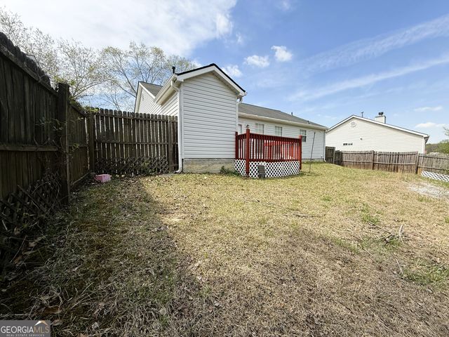 5609 Eagles Feather Lane, Riverdale, GA 30274