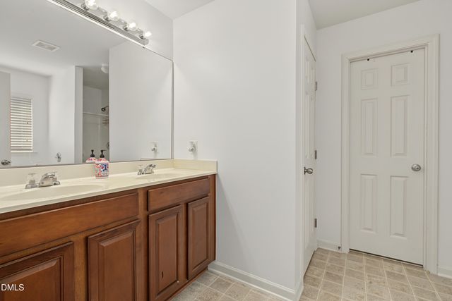 5165 Busted Rock Trail, Raleigh, NC 27610