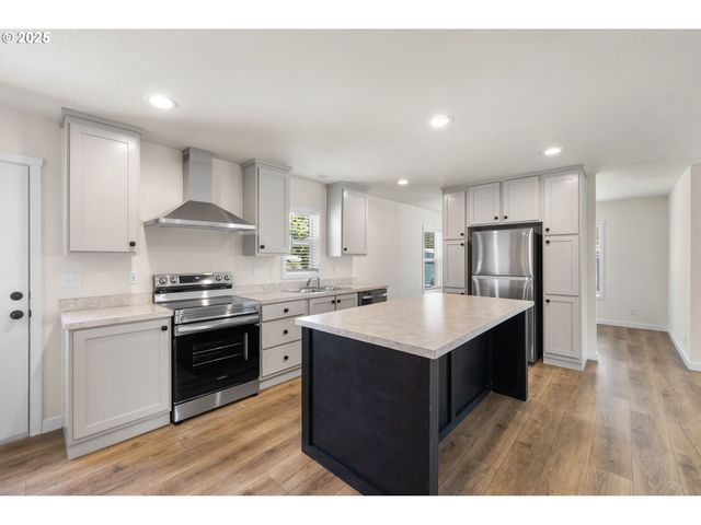 22219 Sw ORLAND St, Sherwood, OR 97140