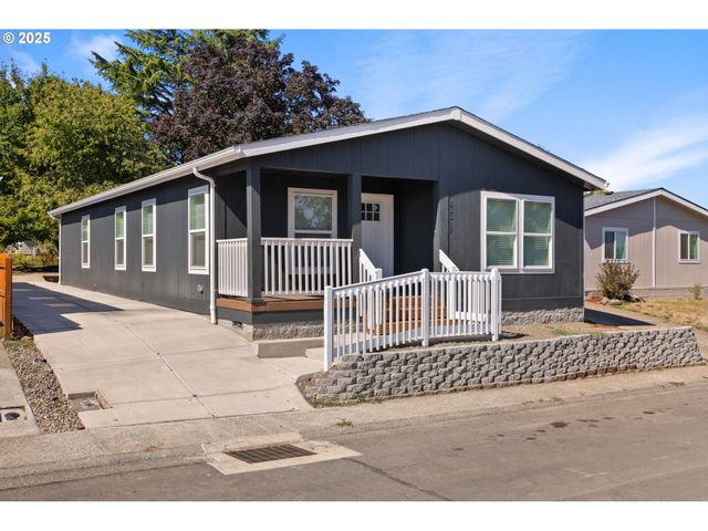 22219 Sw ORLAND St, Sherwood, OR 97140