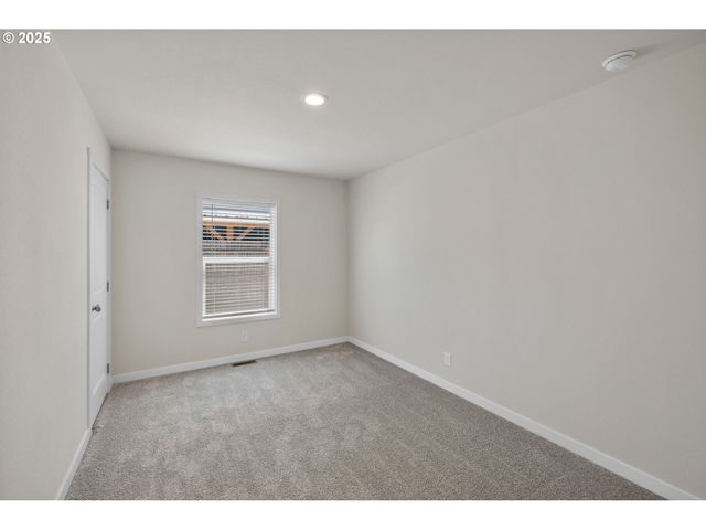 22219 Sw ORLAND St, Sherwood, OR 97140