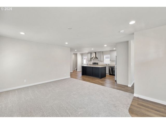 22219 Sw ORLAND St, Sherwood, OR 97140