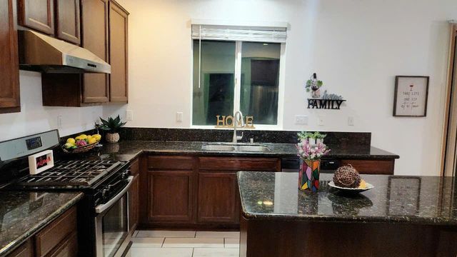 7636 Roosterfish Way, Sacramento, CA 95828