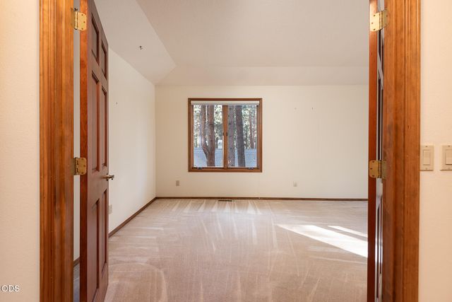 60630 Thunderbird, Bend, OR 97702