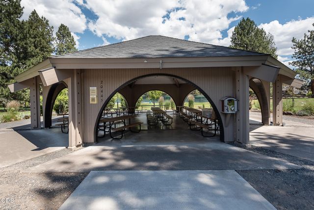 60630 Thunderbird, Bend, OR 97702