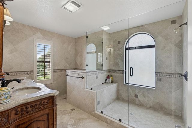 524 Turner Drive, Trinidad, TX 75163
