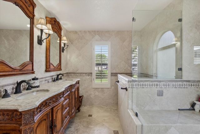 524 Turner Drive, Trinidad, TX 75163