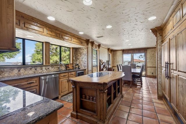 524 Turner Drive, Trinidad, TX 75163