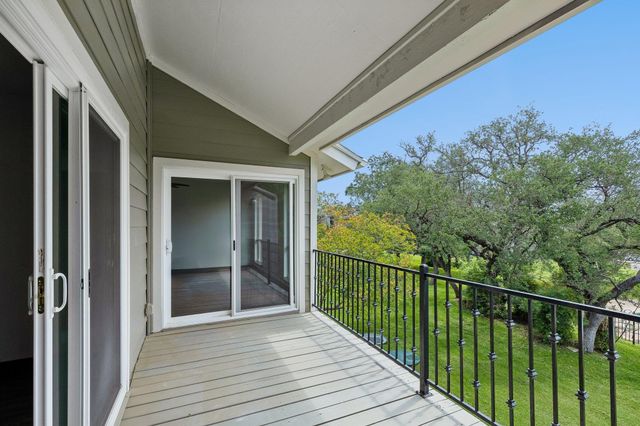 100 Lido CIR H2, Lakeway, TX 78734